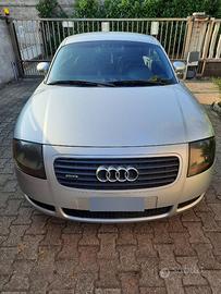 AUDI TT QUATTRO 225cv i