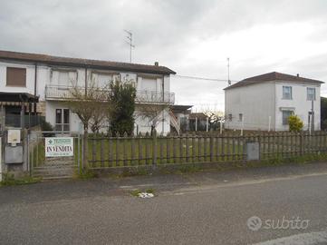 CASA SEMINDIPENDENTE A LAGOSANTO