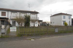 CASA SEMINDIPENDENTE A LAGOSANTO