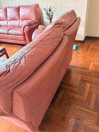 Set 2 divani 2 e 3 posti in pelle vintage