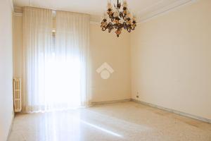 3 LOCALI A PUTIGNANO