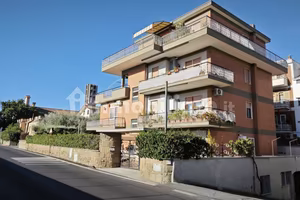 Appartamento via delle vigne attico 85mq