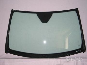 Parabrezza Mercedes ML W164 (2005 al 2011)