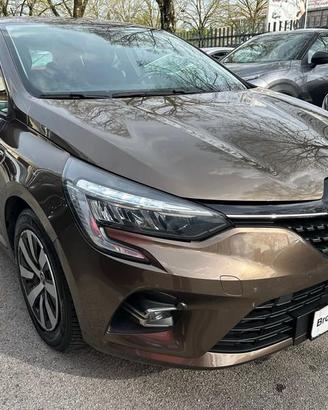 Renault Clio 1.6 Hybrid E-TECH 140cv ZEN AUTO...