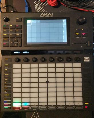Akai force groovebox + magma case + ssd 2540 gb