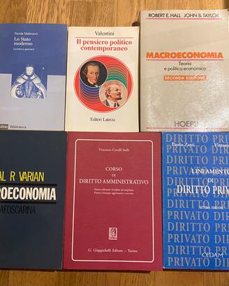 Lotto 38 libri Economia, Diritto e Storia