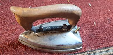 Ferro da stiro Ambra vintage