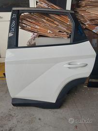 PORTA PORTIERA POSTERIORE SX HYUNDAI TUCSON '21->