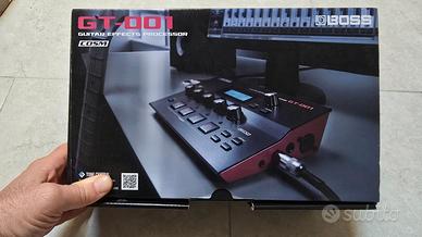 Multieffetto chitarra BOSS GT-001