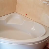 Vasca da bagno angolare