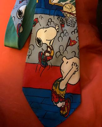 Cravatta Peanuts Charlie Brown Snoopy basket