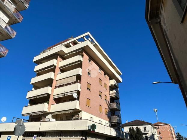 3 LOCALI A GALLARATE