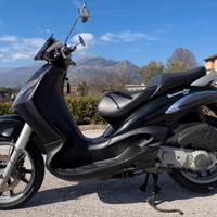 Scooter Piaggio Beverly 200