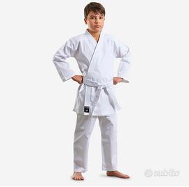 Kimono bambino Decathlon completo di cintura