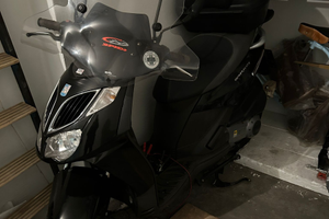 Aprilia Sport city 200