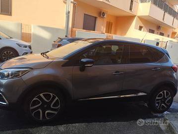 RENAULT Captur 1ª serie - 2016