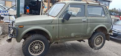 lada niva benzina 