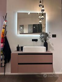 Arredo bagno Ideagroup con specchio led