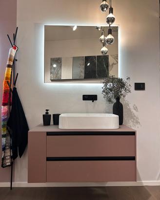 Arredo bagno Ideagroup con specchio led