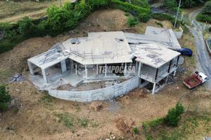 PRESTIGIOSA STRUTTURA DI VILLA DA ULTIMARE