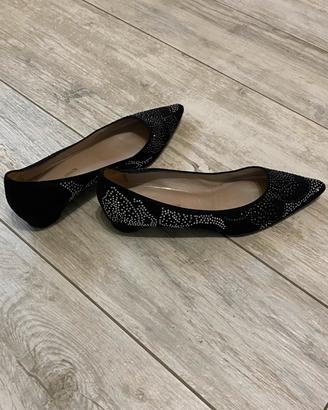Décolleté Giorgio Armani in camoscio con strass
