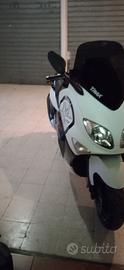 Yamaha T Max - 2006