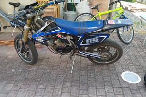 HM 50 (77)
