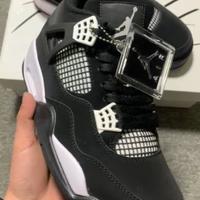 Jordan 4