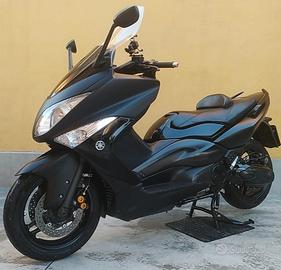 Yamaha T Max - 2008