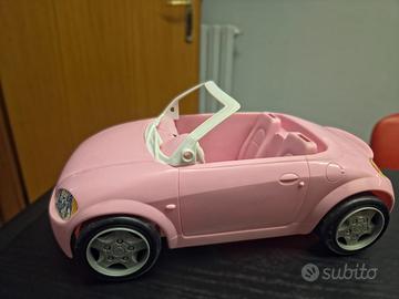 Macchina decapottabile rosa barbie