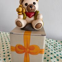 Teddy con ranuncolo Lim.Ed. THUVE - THUN