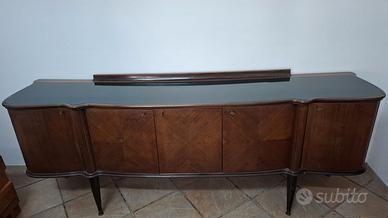 Credenza 