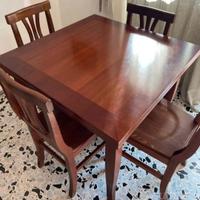 tavolo in legno massello 