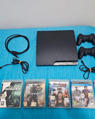 PS3 Slim 320GB con 2 controller e 6 giochi