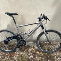 Mtb Cannondale jekyll biammortizzata