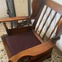 POLTRONA IN LEGNO