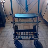 Deambulatore anziani