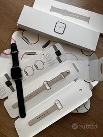 Apple Watch Series 7 45mm GPS + Cellular