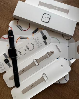 Apple Watch Series 7 45mm GPS + Cellular