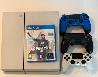 PS4 500GB + 3 JOYSTICK