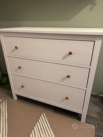 Cassettiera Ikea HEMNES