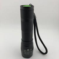 Torcia LED T6 Zoom Regolabile – Alta Potenza