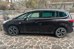 Opel Zafira tourer 2000 turbo diesel