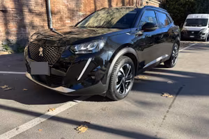 PEUGEOT 2008 1.5 HDI 110 CV CARPLAY TAGLIANDO OK