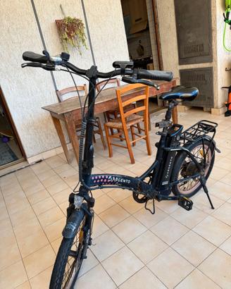 Bici elettrica pieghevole Argento + seggiolino
