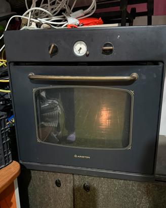 FORNO ARISTON