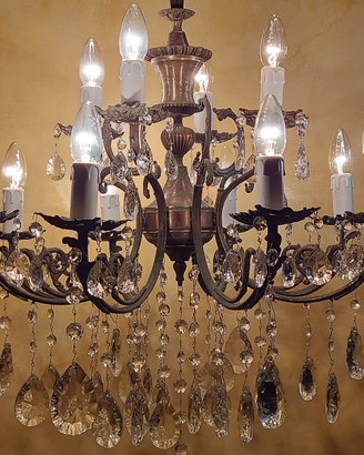 Lampadario 12 luci con gocce di cristallo