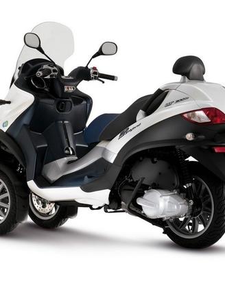 PIAGGIO MP3 300 RICAMBI