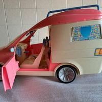 CAMPER BARBIE MATTEL HOLIDAY 2001