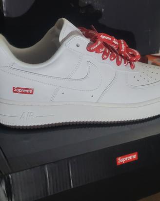scarpe di vario modelli e misura